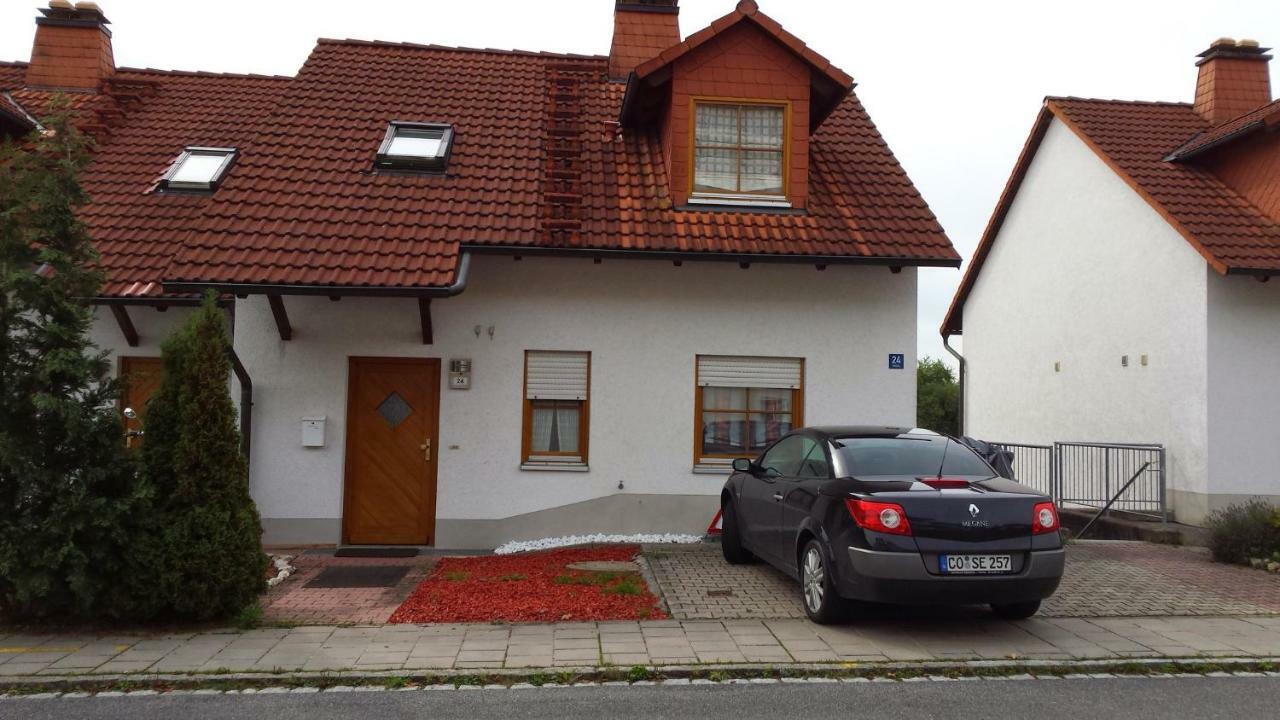 Villa Mahnberg Rödental 외부 사진
